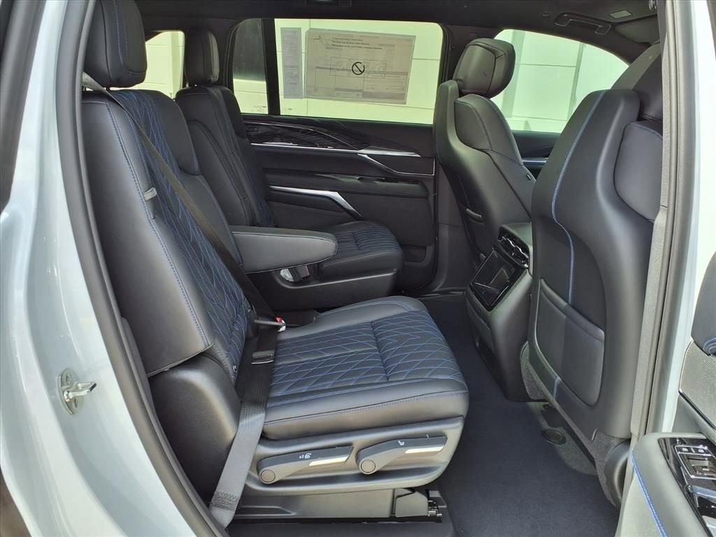 2026 Cadillac ESCALADE IQ Sport