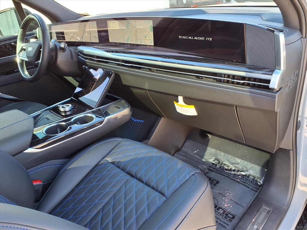 2026 Cadillac ESCALADE IQ Sport