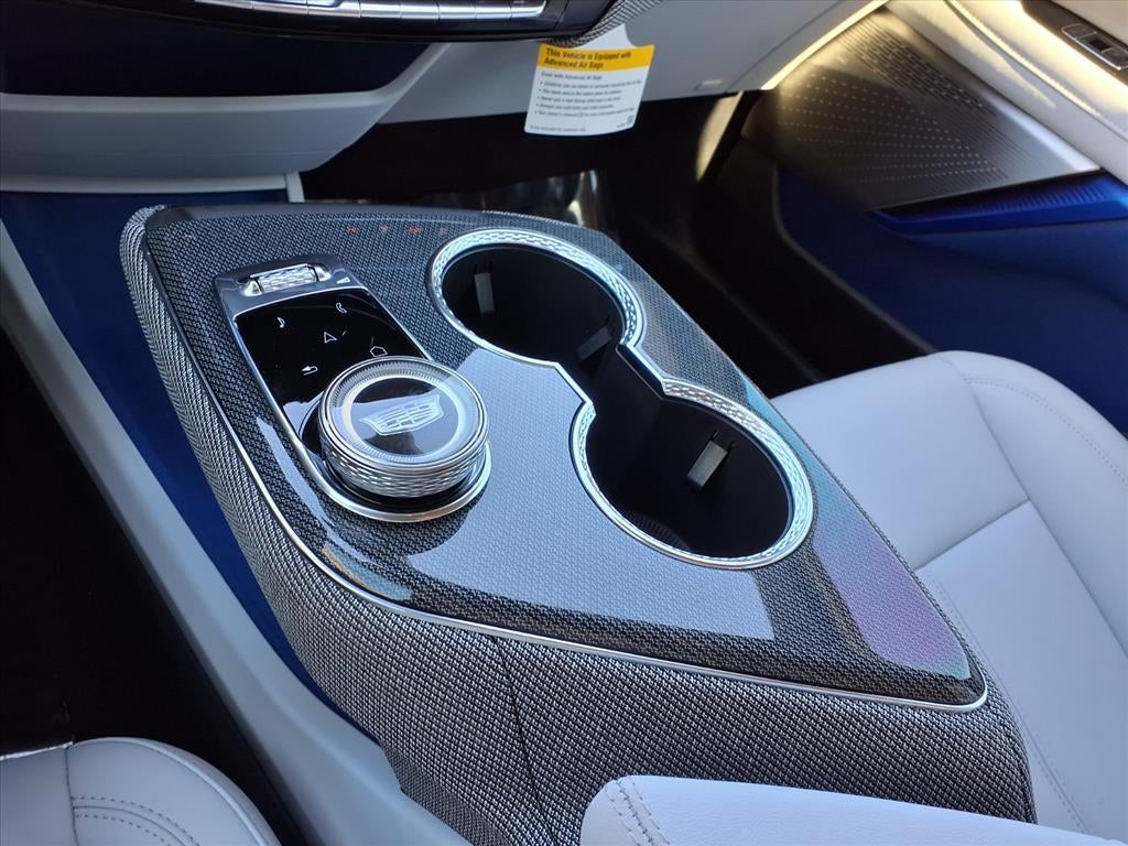 2026 Cadillac OPTIQ Luxury