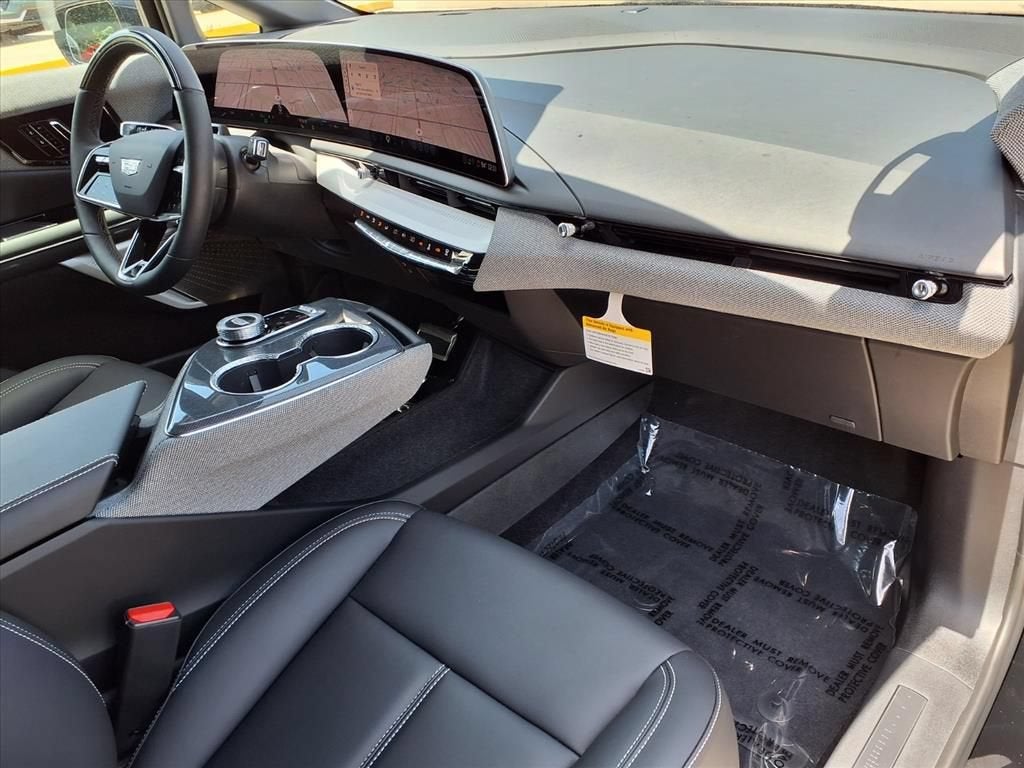 2026 Cadillac OPTIQ Luxury