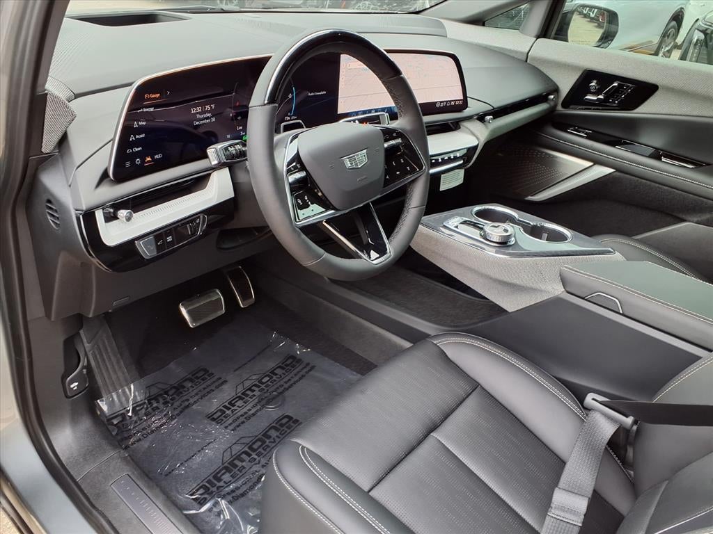 2026 Cadillac OPTIQ Premium Luxury