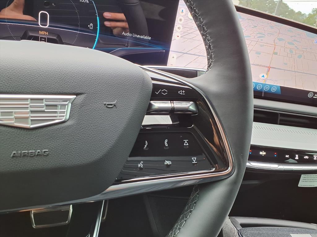 2026 Cadillac OPTIQ Premium Luxury