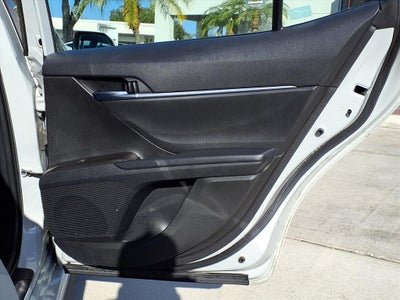 2023 Toyota Camry SE