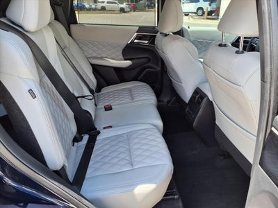 2024 Mitsubishi Outlander SEL