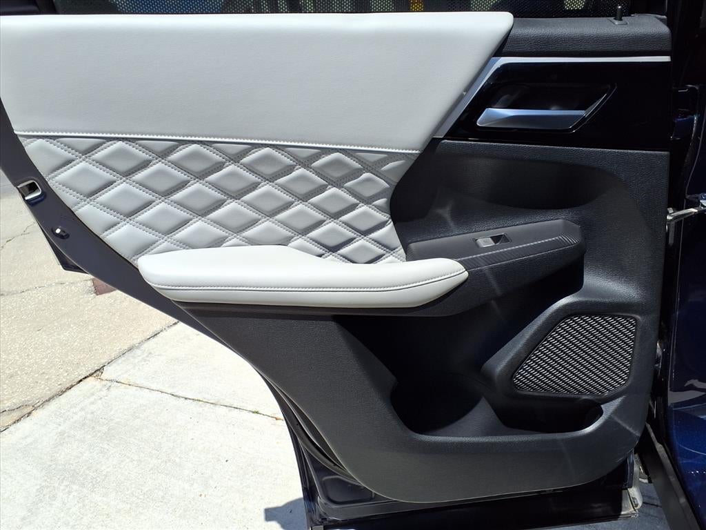 2024 Mitsubishi Outlander SEL