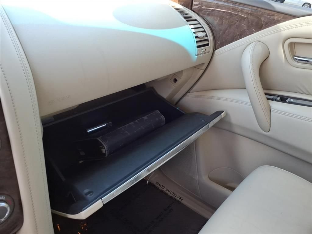 2017 INFINITI QX80 NA