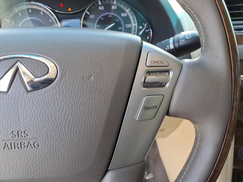 2017 INFINITI QX80 NA