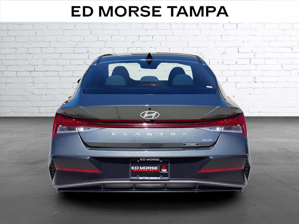 2025 Hyundai Elantra Hybrid Limited