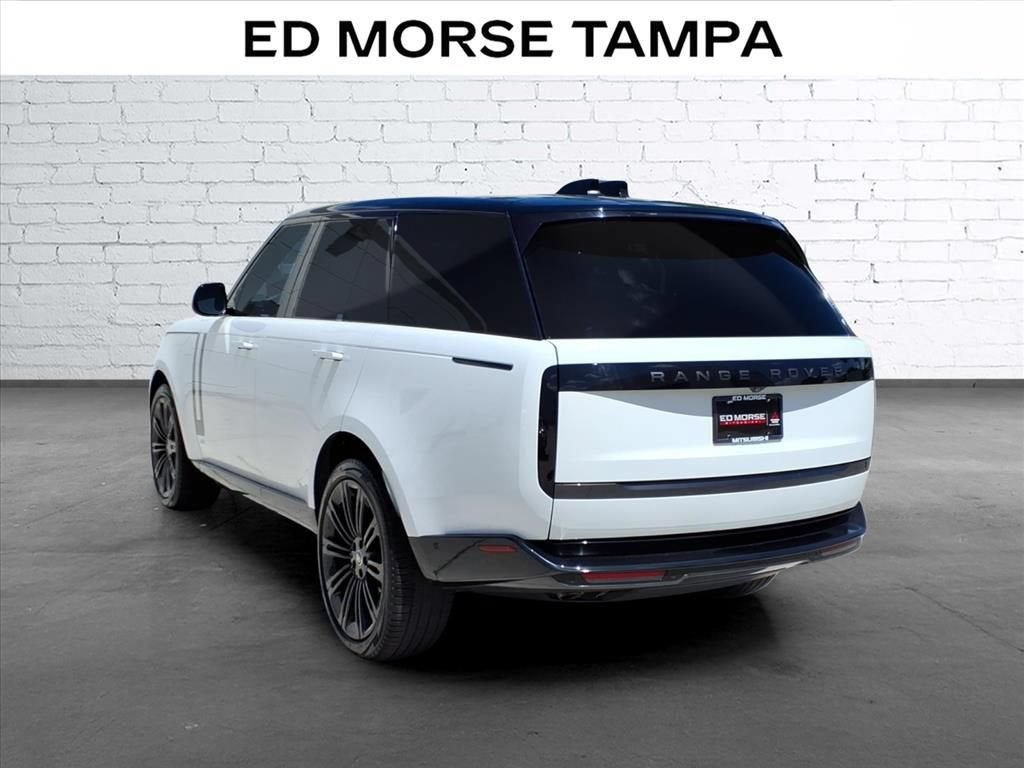2024 Land Rover Range Rover SE
