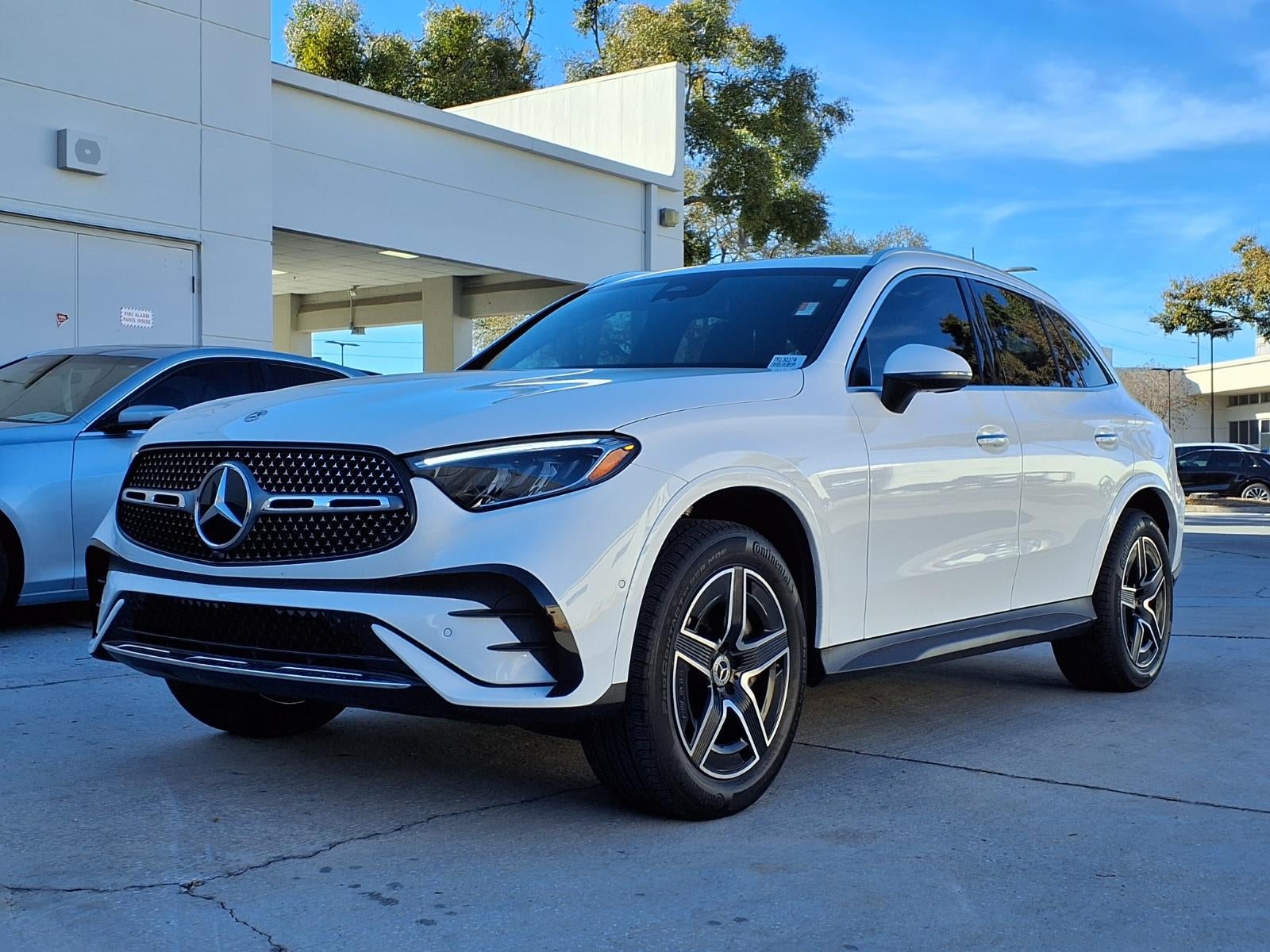 2025 Mercedes-Benz GLC