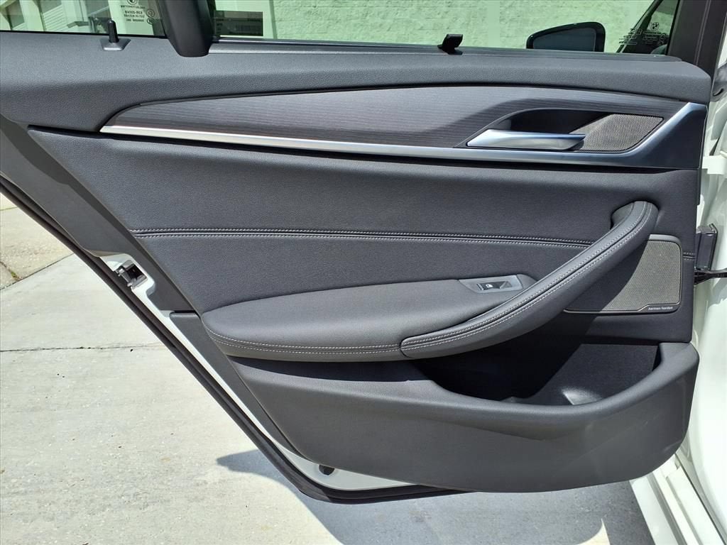 2022 BMW 5 Series 530i