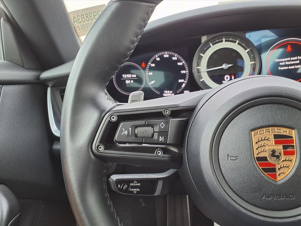 2020 Porsche 911 Carrera