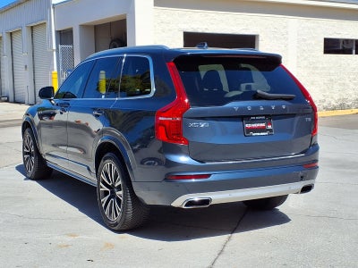 2020 Volvo XC90 Momentum