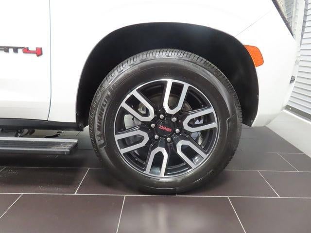 2023 GMC Yukon XL AT4