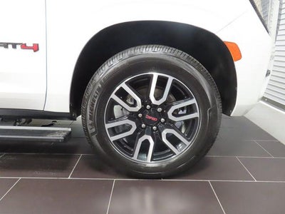 2023 GMC Yukon XL AT4