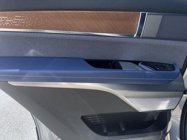 2026 Cadillac VISTIQ Premium Luxury