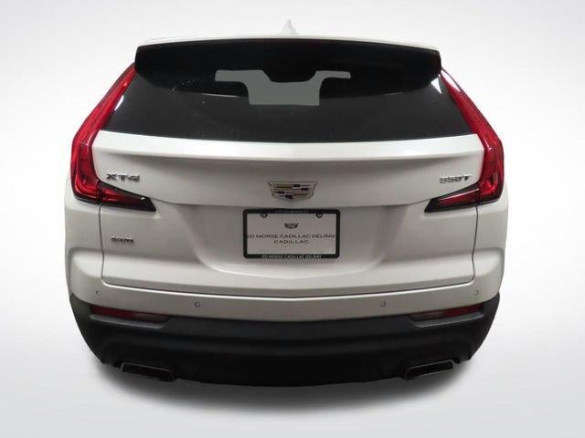 2022 Cadillac XT4 Luxury