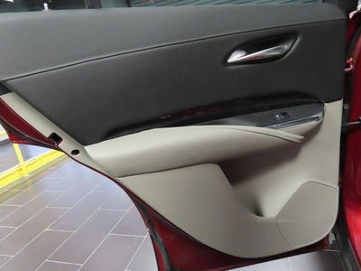 2023 Cadillac XT4 Premium Luxury