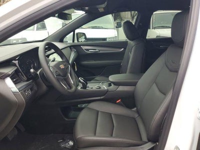 2026 Cadillac XT5 Luxury