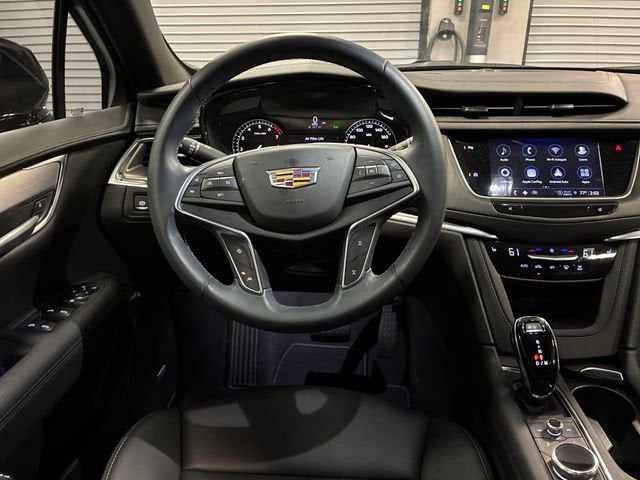 2024 Cadillac XT5 Luxury