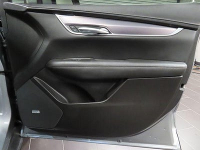 2023 Cadillac XT5 Luxury