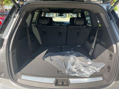 2025 Cadillac XT6 Luxury