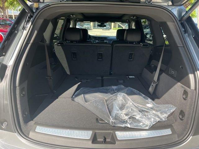 2025 Cadillac XT6 Luxury