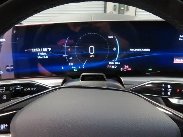 2026 Cadillac LYRIQ Signature Luxury