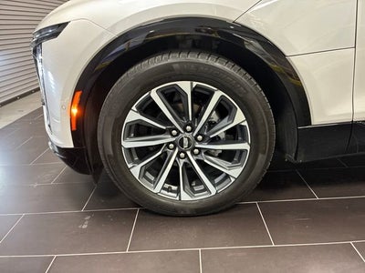 2024 Cadillac LYRIQ Sport 2