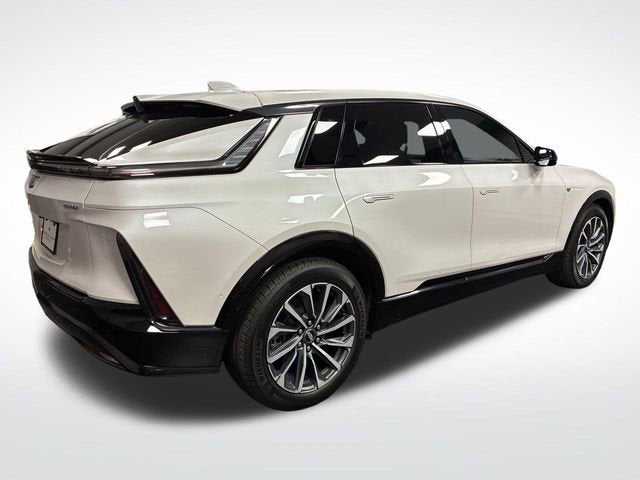 2024 Cadillac LYRIQ Sport 2