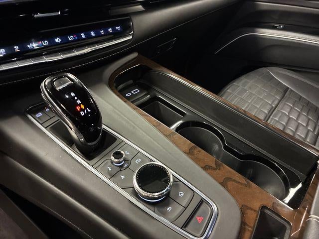 2023 Cadillac Escalade Sport Platinum