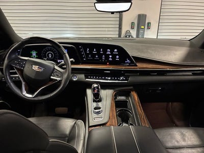 2023 Cadillac Escalade ESV Premium Luxury