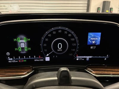 2023 Cadillac Escalade ESV Premium Luxury