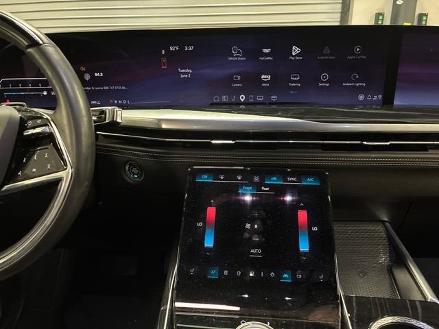 2025 Cadillac Escalade Sport