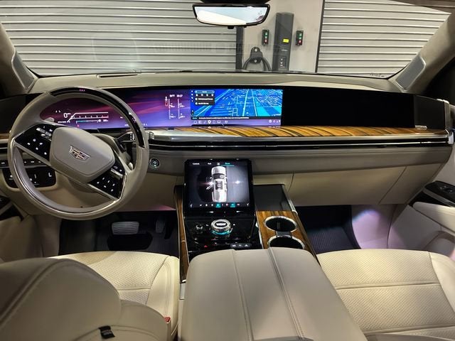 2025 Cadillac Escalade ESV Sport Platinum