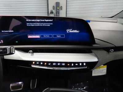 2026 Cadillac OPTIQ Luxury