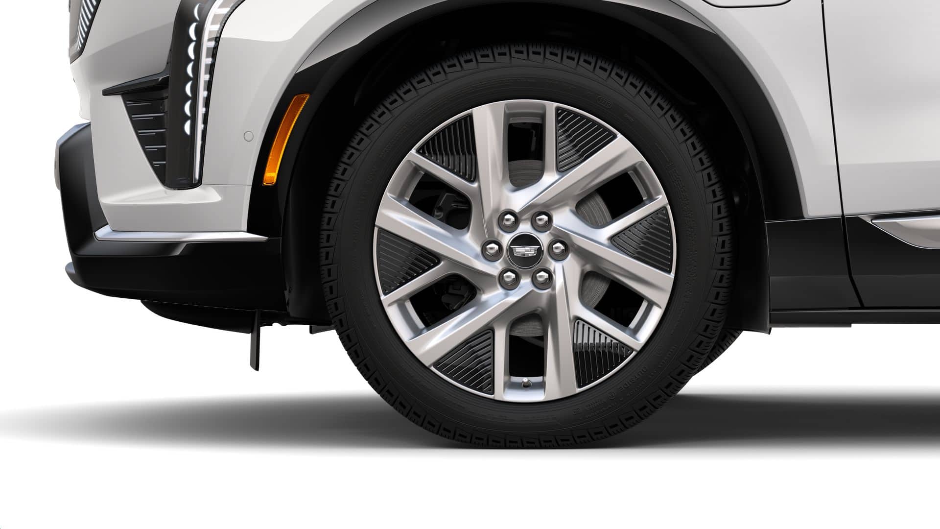 2025 Cadillac OPTIQ Luxury 1