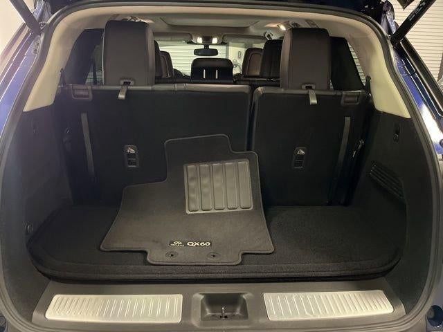 2022 INFINITI QX60 LUXE