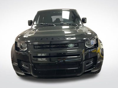 2025 Land Rover Defender X-Dynamic SE
