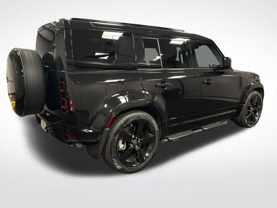 2025 Land Rover Defender X-Dynamic SE