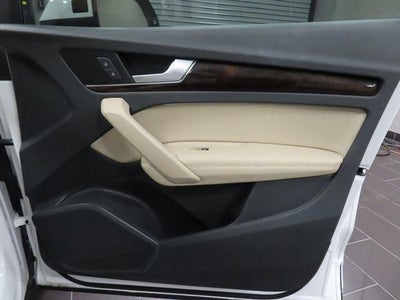 2019 Audi Q5 Premium Plus