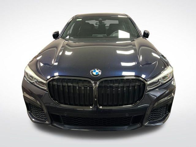 2021 BMW 7 Series 740i