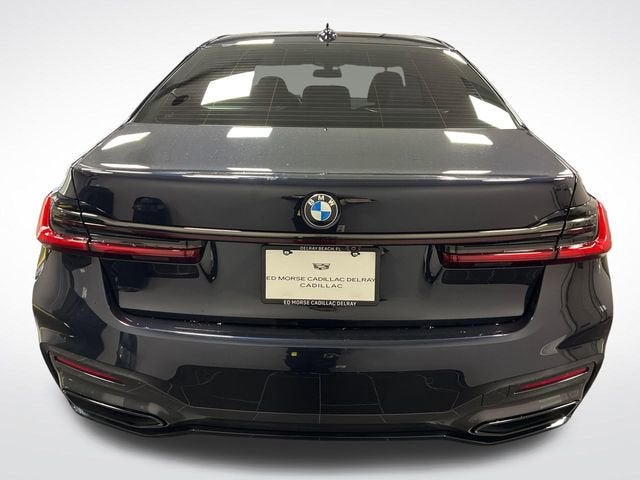 2021 BMW 7 Series 740i