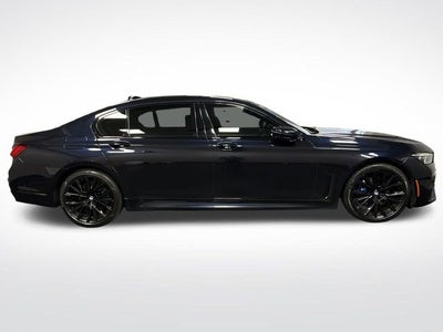2021 BMW 7 Series 740i