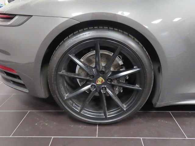 2022 Porsche 911 Carrera