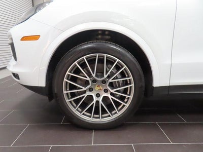 2023 Porsche Cayenne Base
