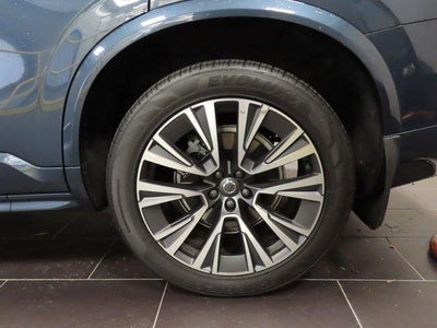 2020 Volvo XC90 Momentum