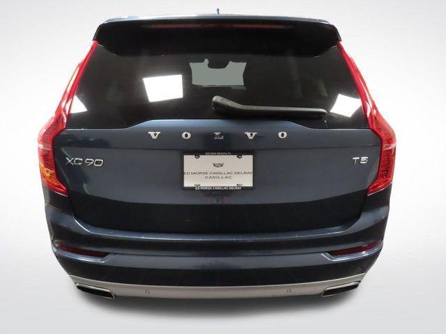 2020 Volvo XC90 Momentum