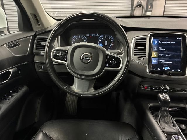 2020 Volvo XC90 Momentum