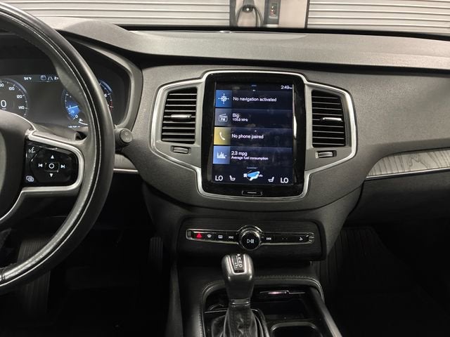 2020 Volvo XC90 Momentum